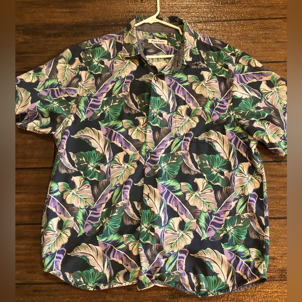 Tommy Bahama silk blend XL shirt